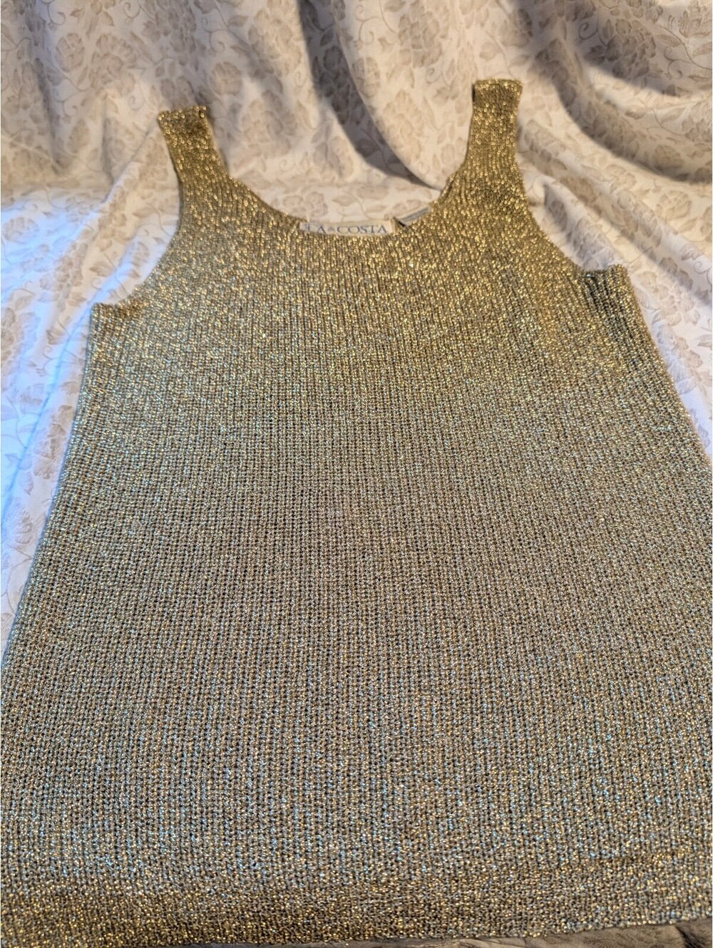 The LA Costa Gold Metallic Knit Tank Top Size Medium